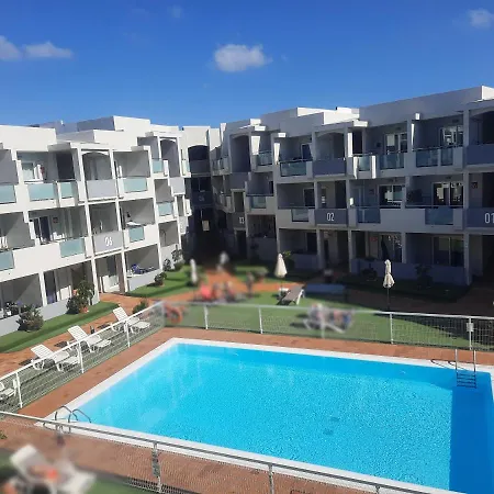 Sunset 230, Sun, Big Pool, Wifi Fiber, Central, Near Main Street And Apartment *