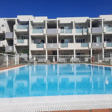 Sunset 230, Sun, Big Pool, Wifi Fiber, Central, Near Main Street And Apartment