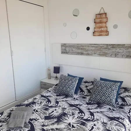 Sunset 230, Sun, Big Pool, Wifi Fiber, Central, Near Main Street And Apartment *