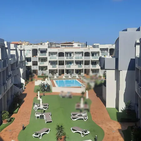 Apartment Sunset 230, Sun, Big Pool, Wifi Fiber, Central, Near Main Street And