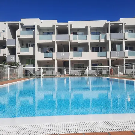 Sunset 230, Sun, Big Pool, Wifi Fiber, Central, Near Main Street And Apartment