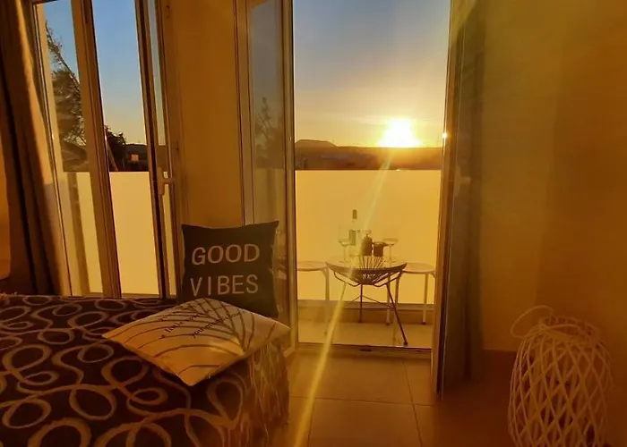 Sunset 230, Sun, Big Pool, Wifi Fiber, Central, Near Main Street And Lägenhet